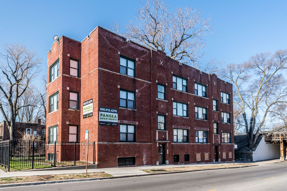 543 W 74th St Image 19