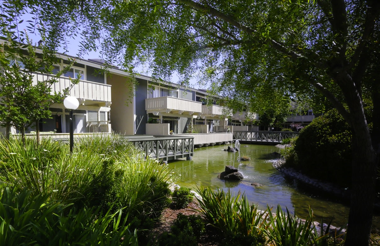Lakeview Apartments Image 21