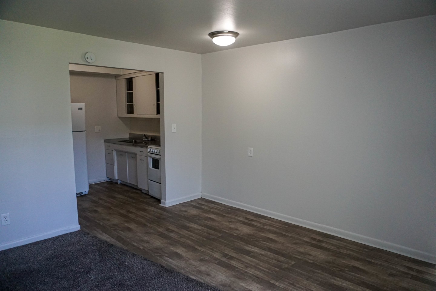 Silverstone Apartments Image 13