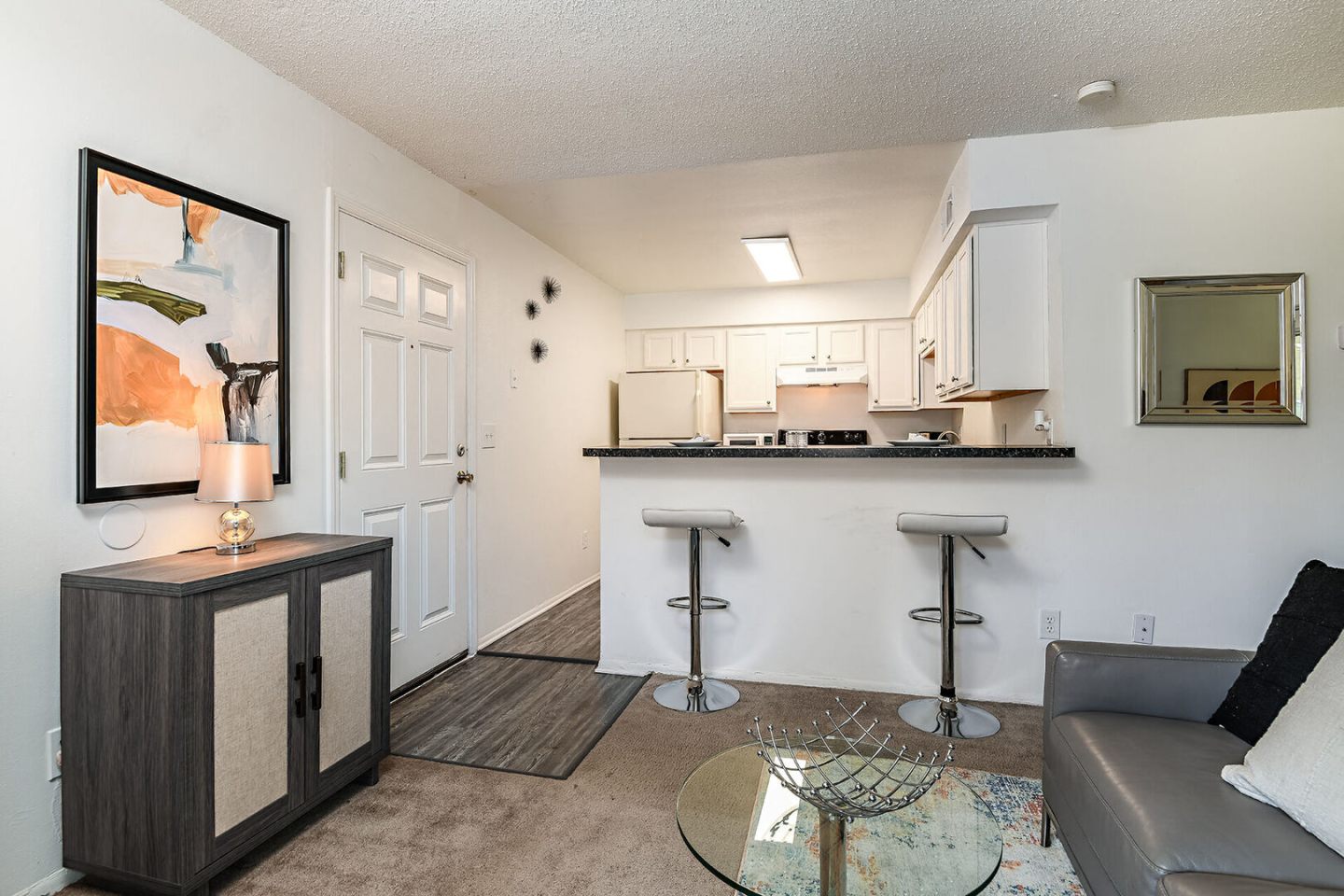 Woodlake Villas Image 19