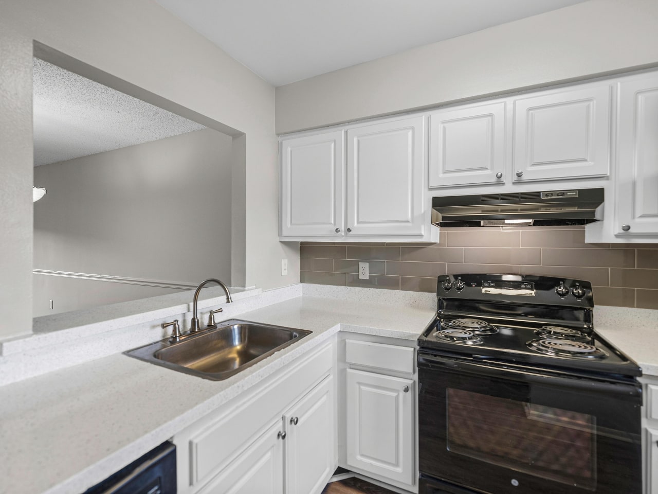 The Park at Topaz Tuscana Apartment Homes Image 4