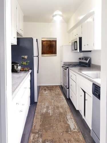 Franklin House Apartments Image 3