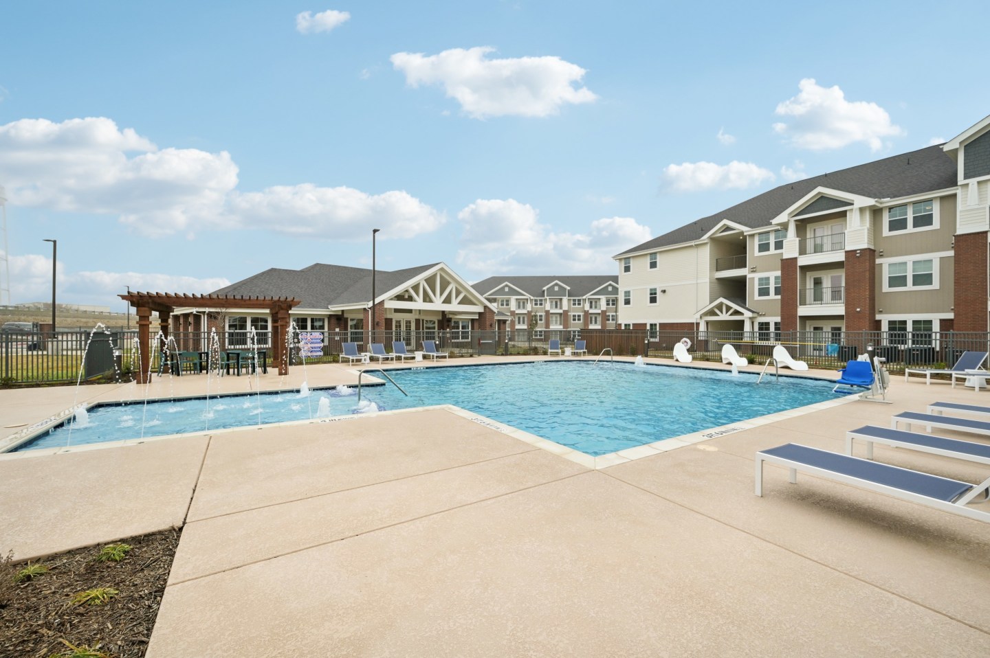 Fountainview at Farmersville Image 2