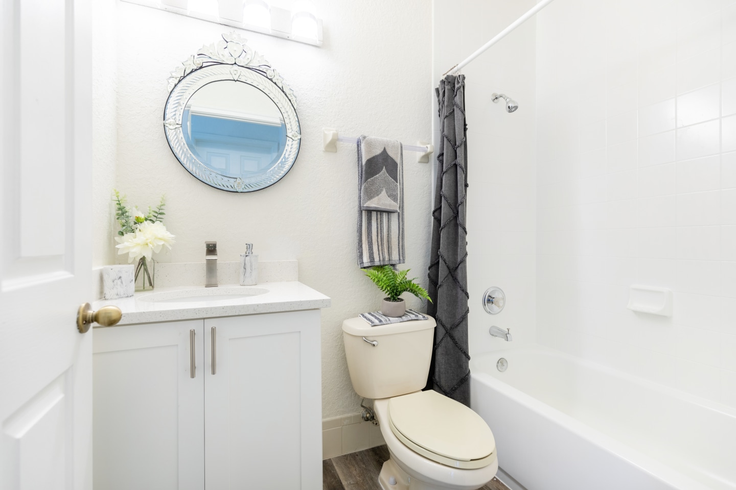 Palm Breeze at Keys Gate Image 10