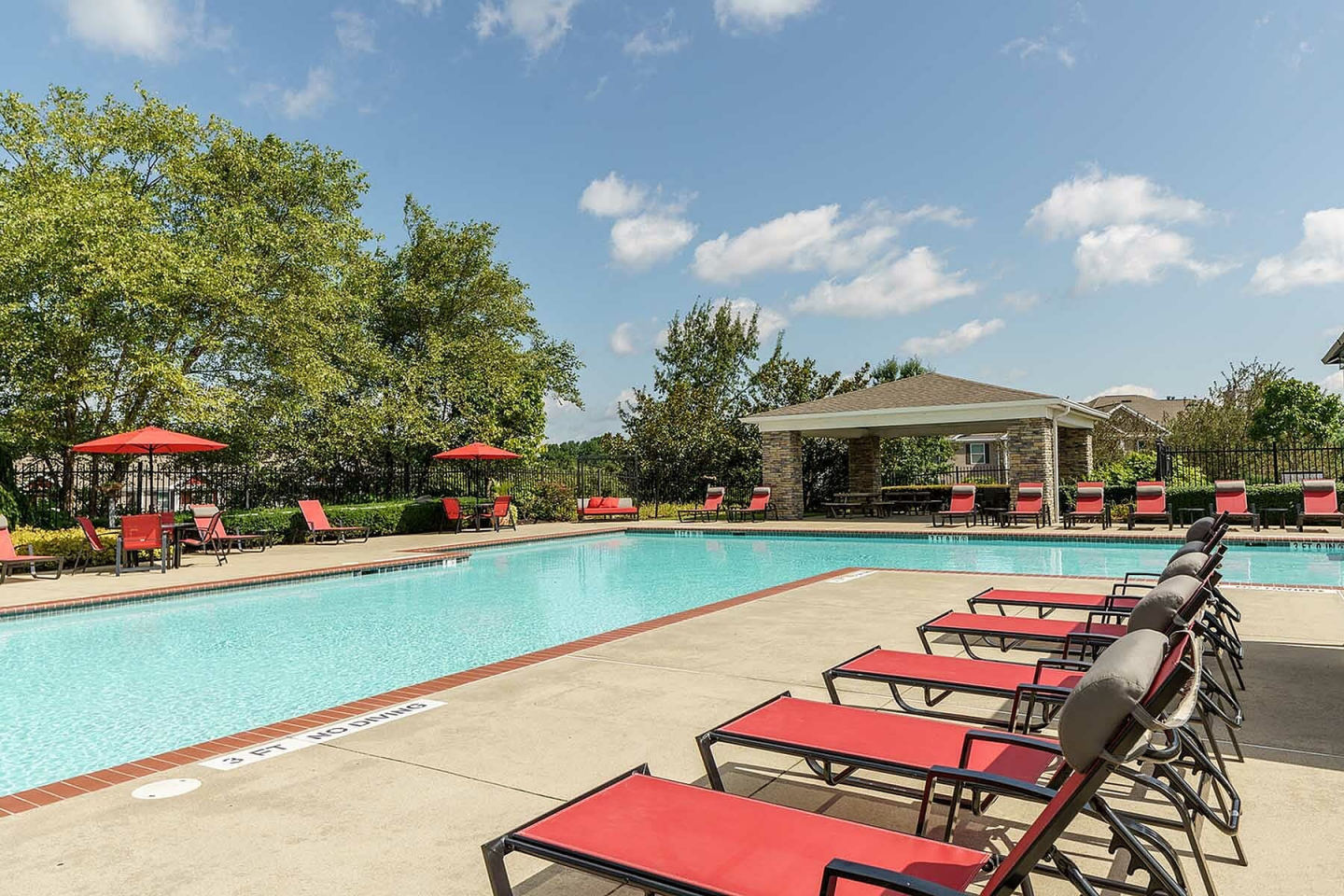 Apartments at Glenmoore Image 18