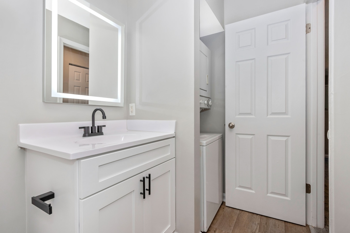 Valor Apartments Image 12