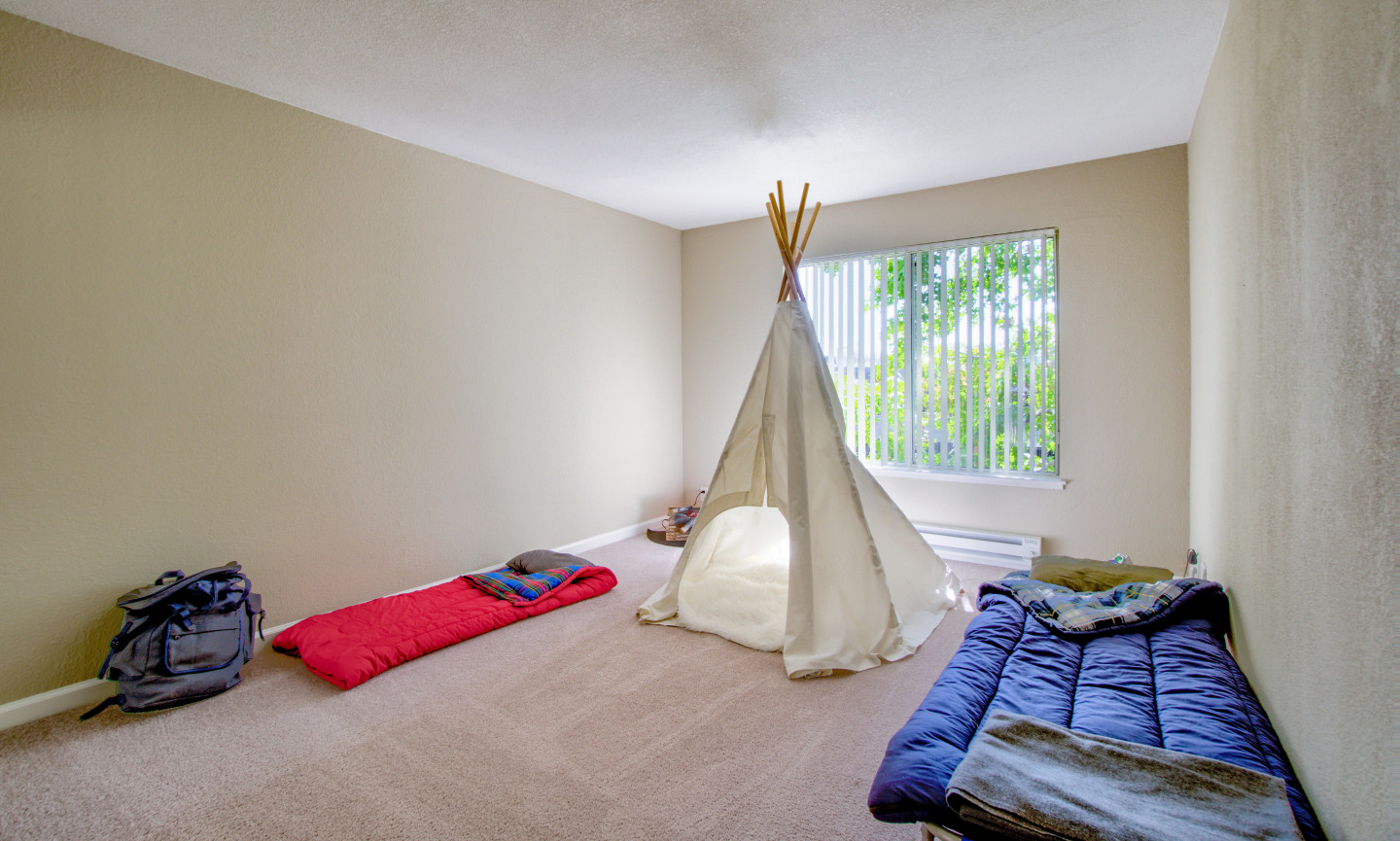 Orchard Glen Apartments Image 12