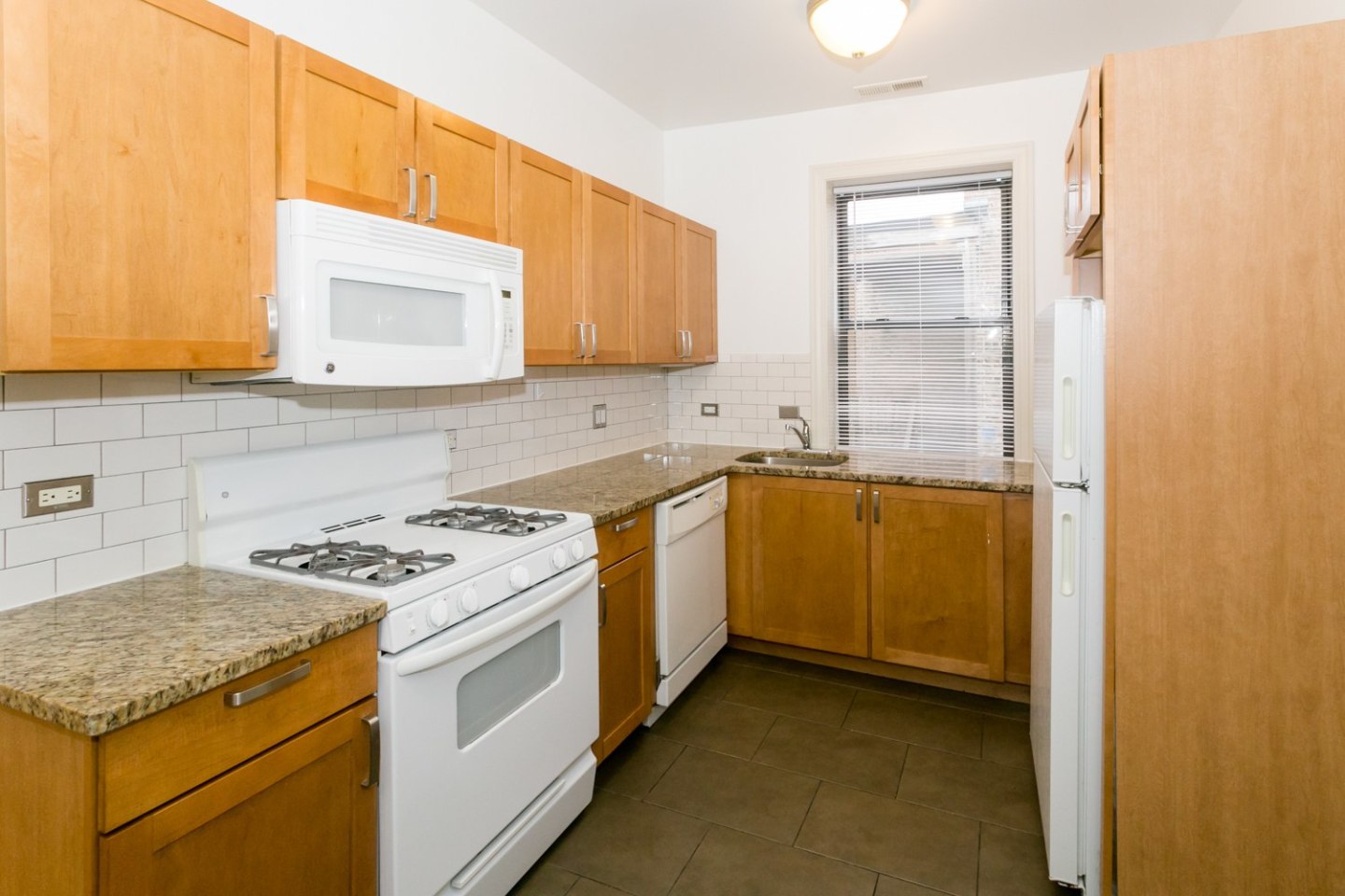 5401-5409 S. Cottage Grove Avenue Image 2