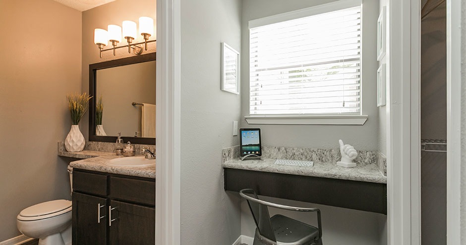 Arbors of Brentwood Image 32