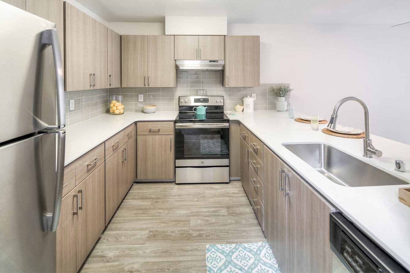 Creekside Village Image 17