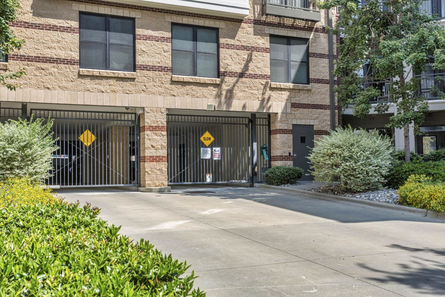 712 Tucker Image 56