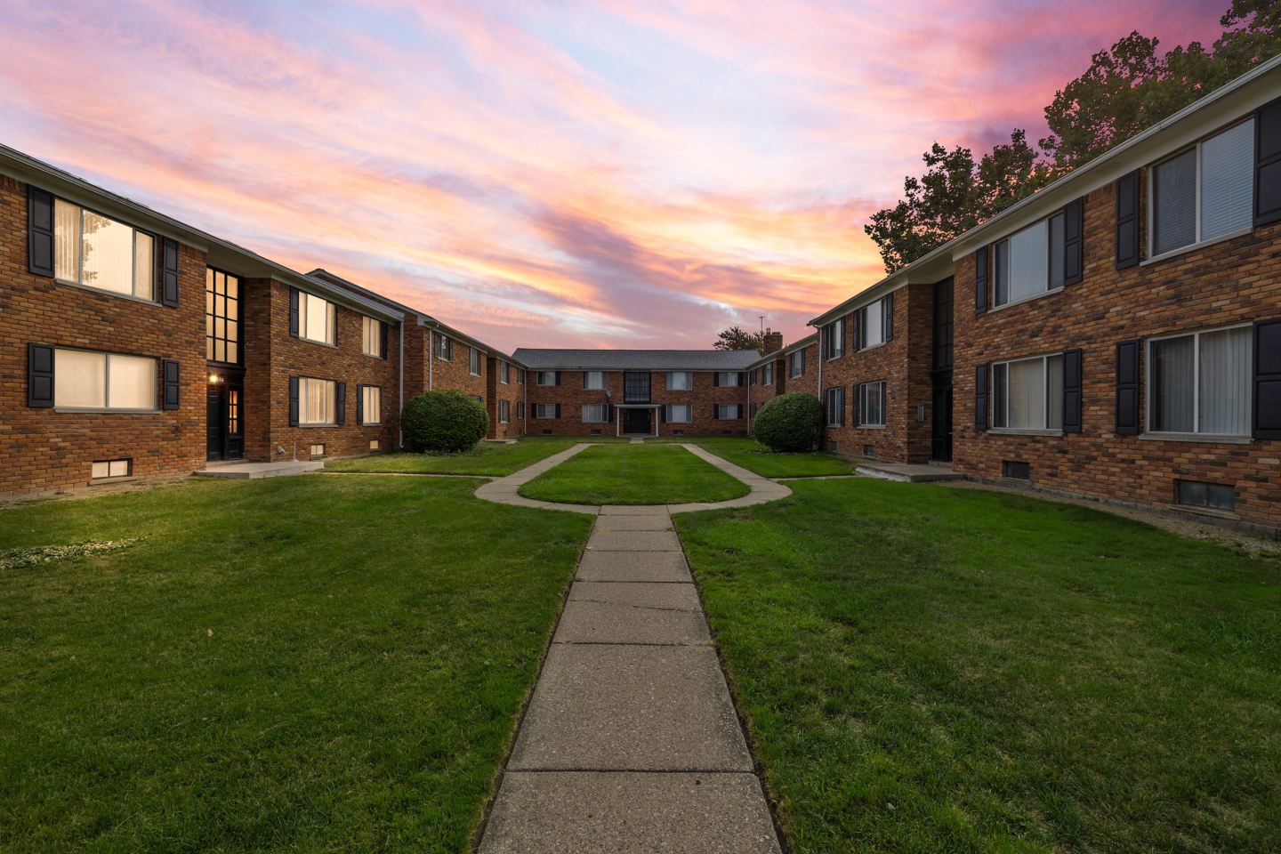 Cherry Hill Village Image 29