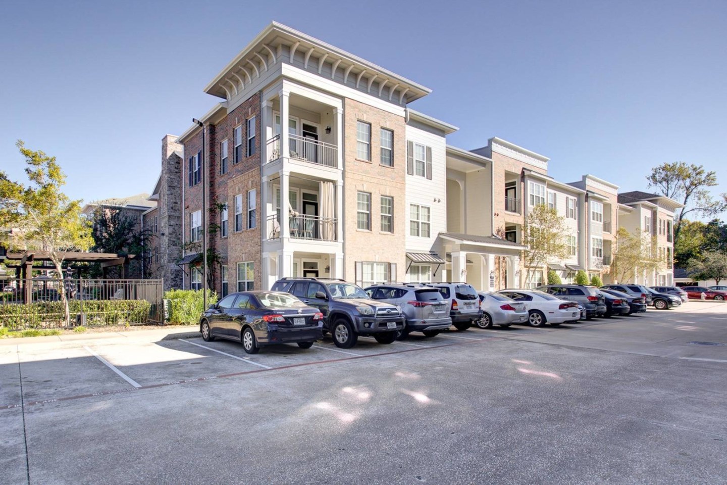 Heritage Grand at Sienna Apartments Image 3