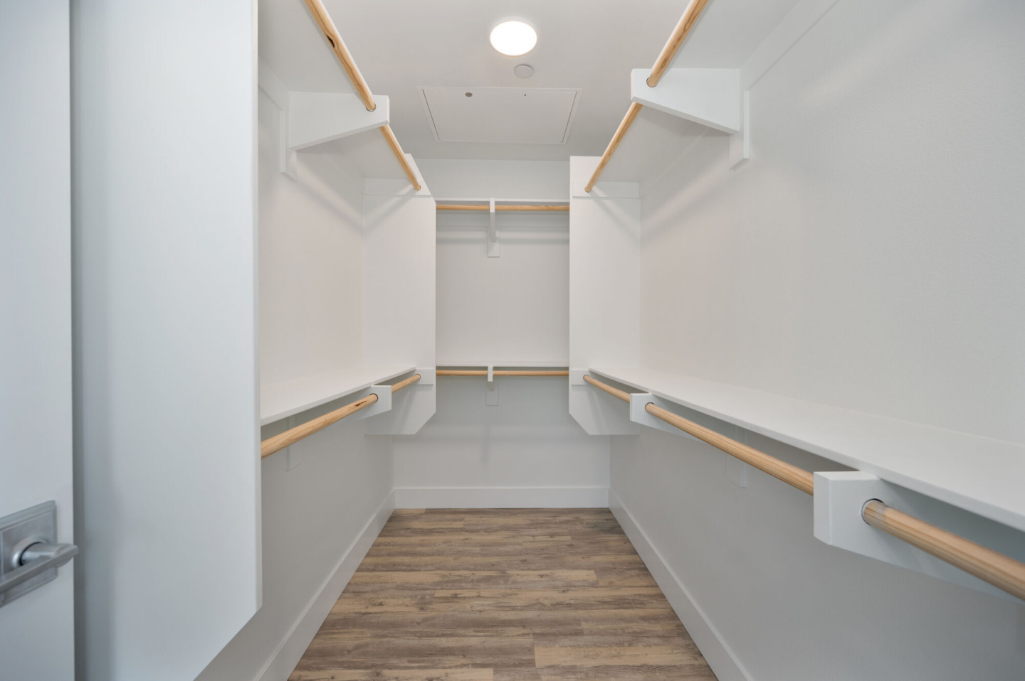 Vela Apartments Image 117