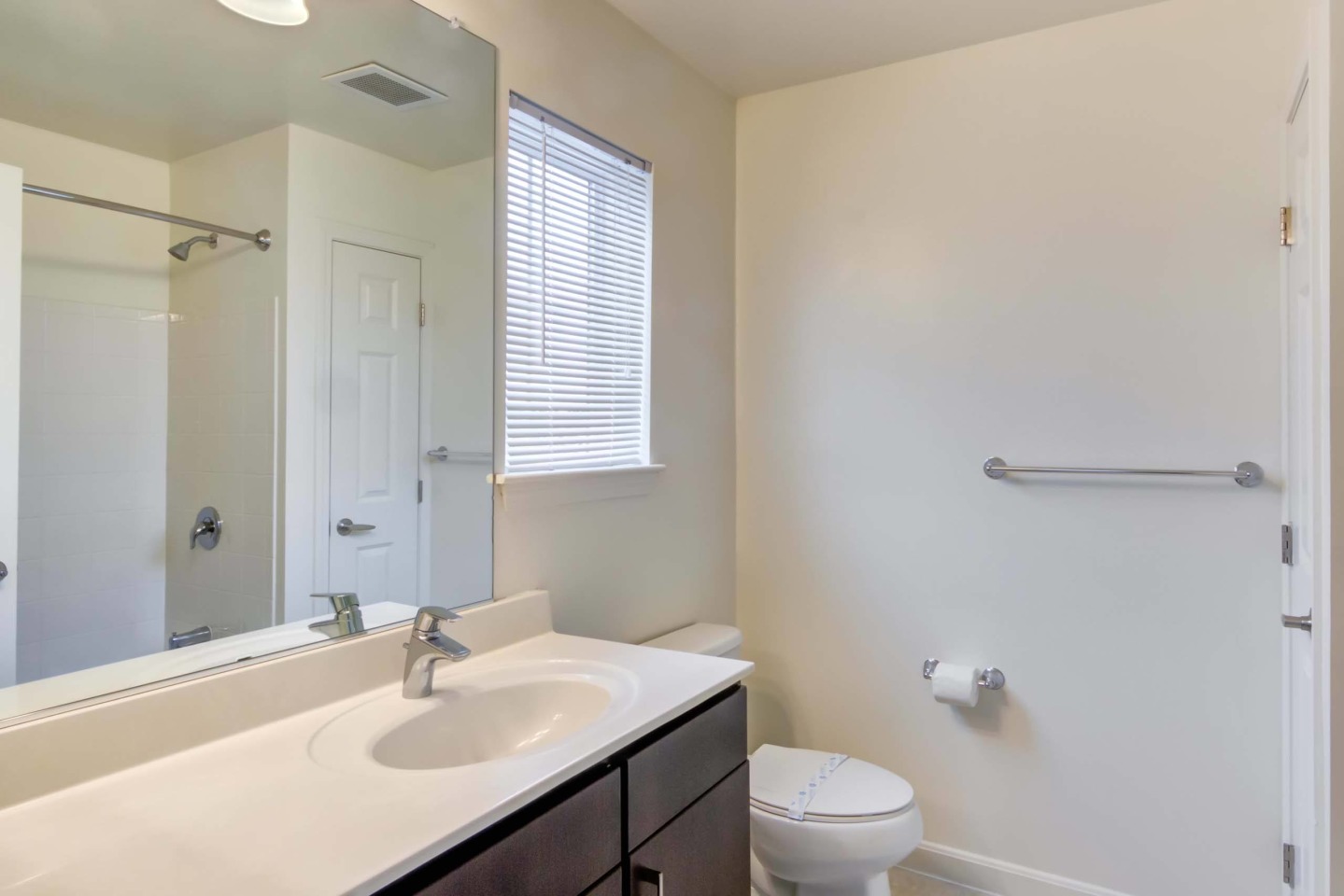 Prynne Hills Image 137