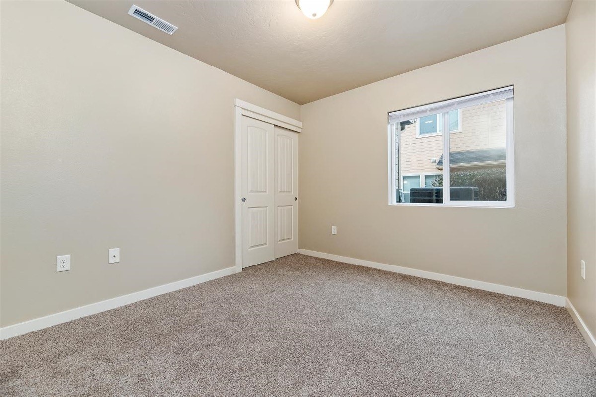 Bowery Point Townhomes Image 37