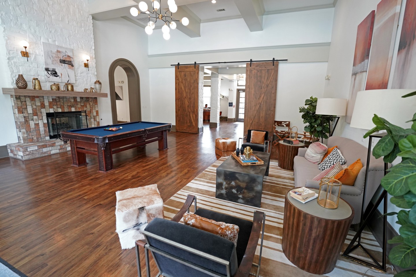 Residences at  Riverpark West Image 31