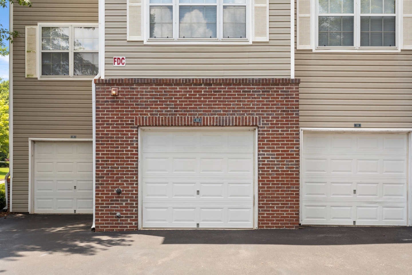 Bridge Pointe Apartments Image 1