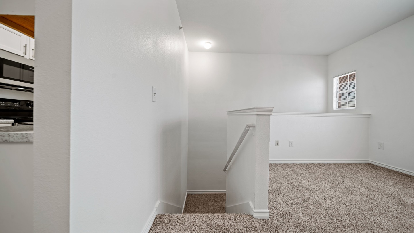 Cotton Crossing Apartment Homes Image 9