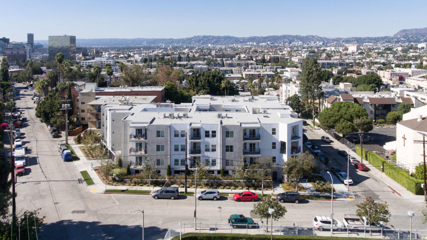 Grand View Towers Image 16