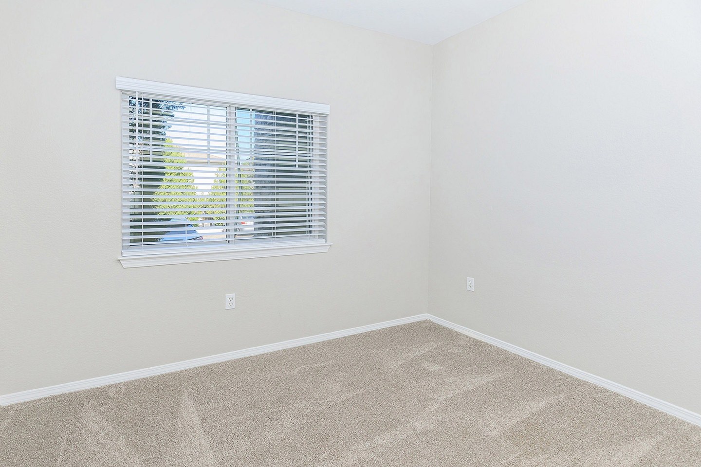 Creekside At Palmer Park Apartments Image 26