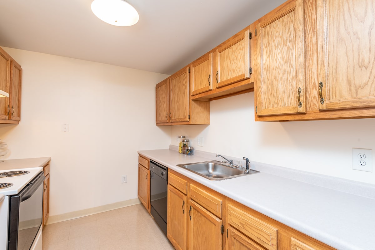 Carlton Oaks Image 16