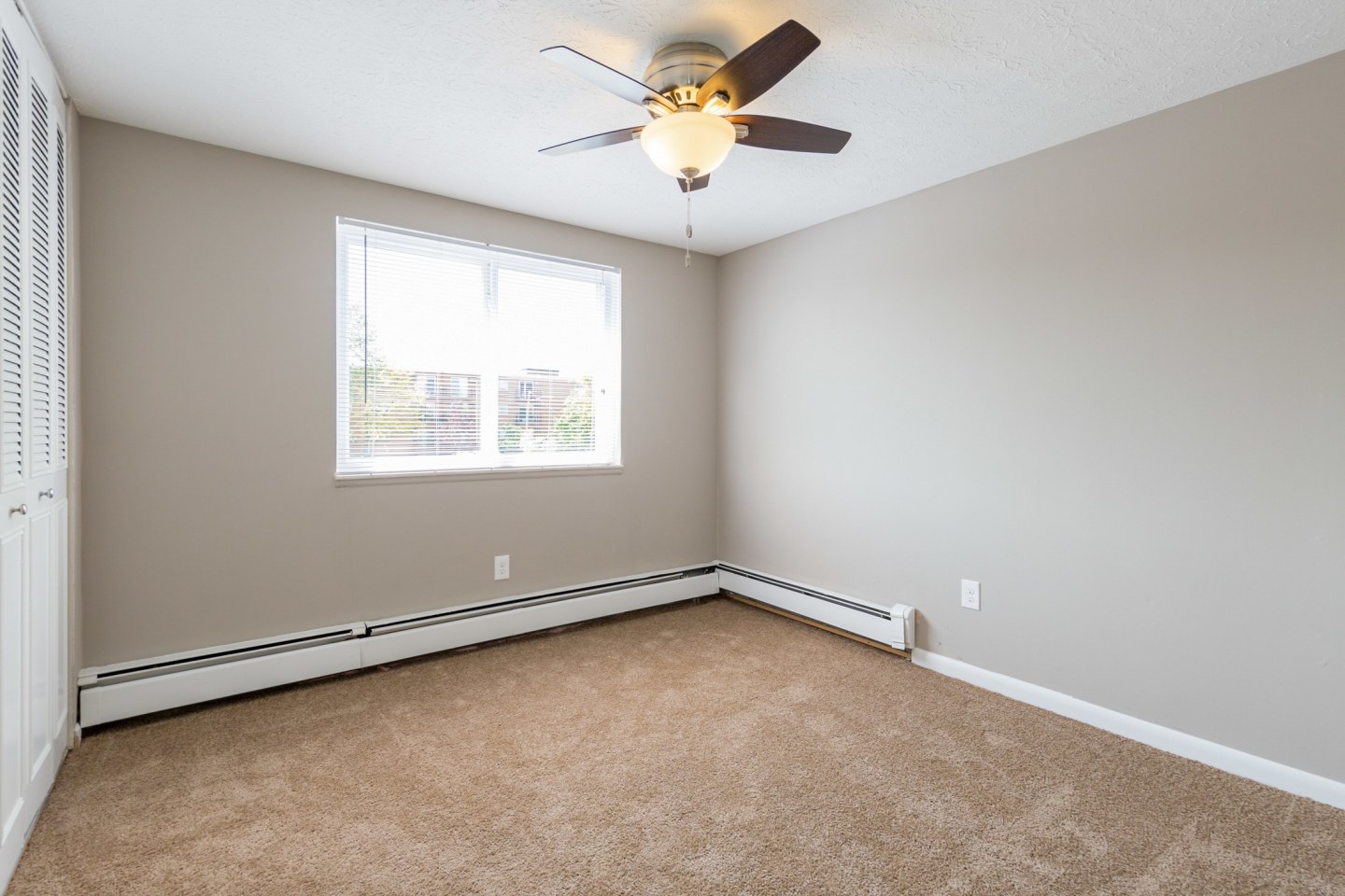 Executive Club Image 12