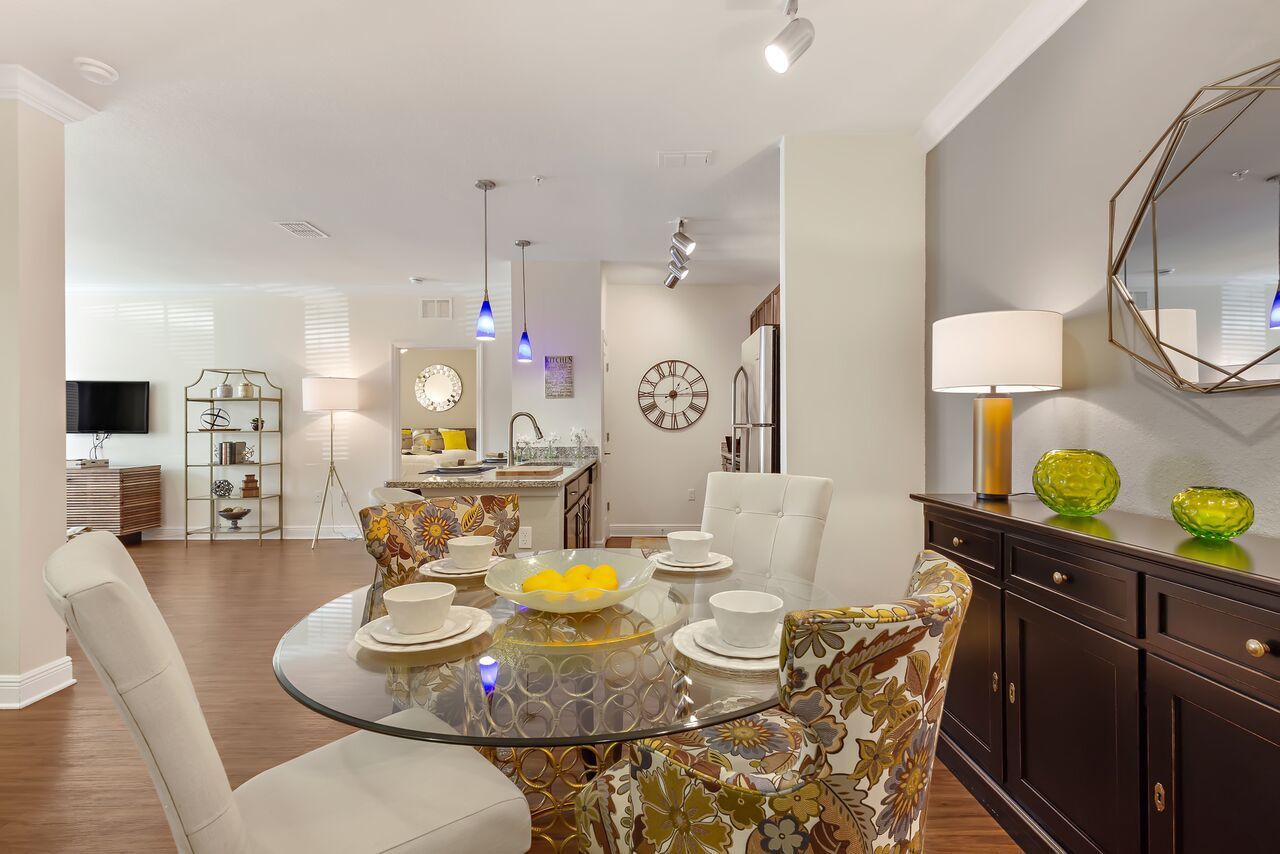 Trinity Club Apartments Image 14