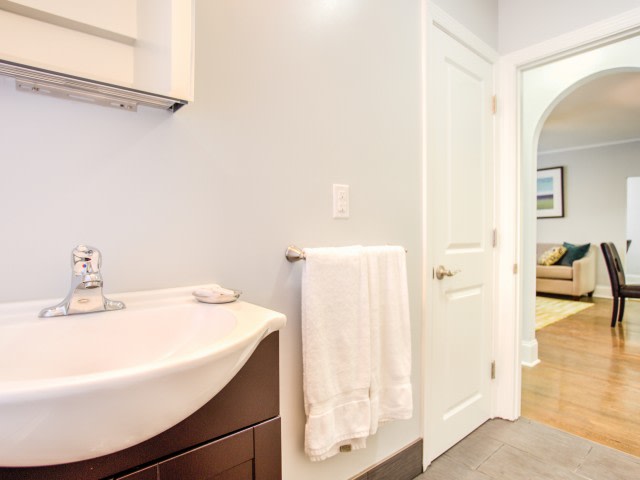 4730 Pine Street Image 13