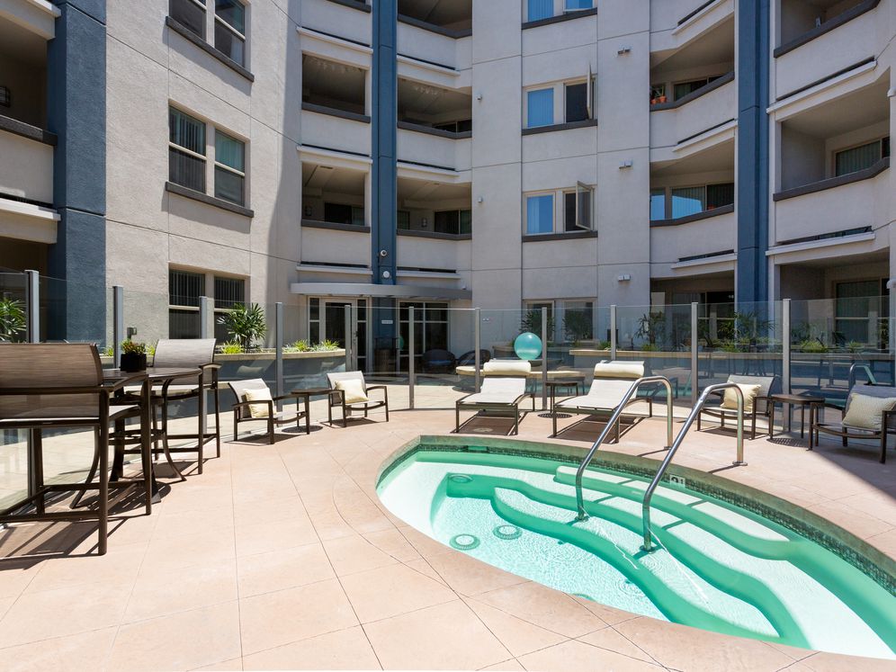Avalon Wilshire Image 28