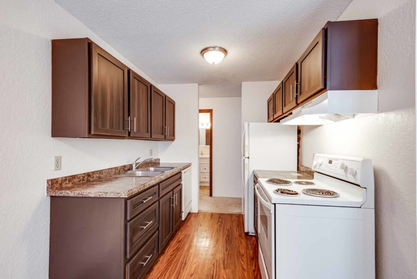 Silver Bell Apartments Image 14