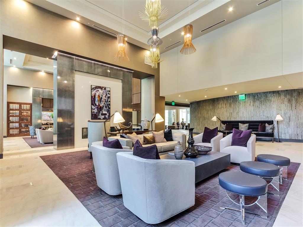 Preston Hollow Village Image 7