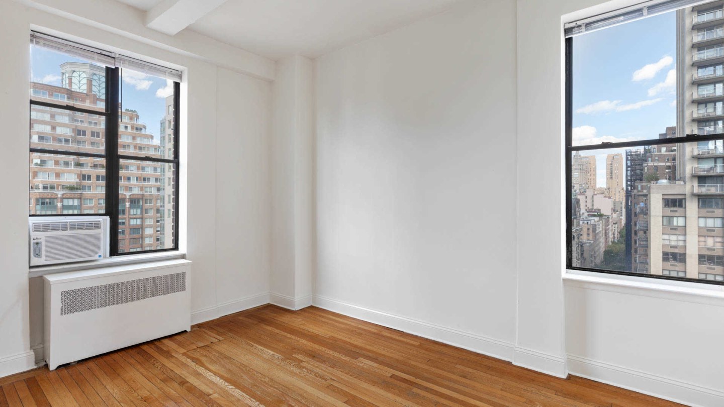 Parc Coliseum Apartments Image 33