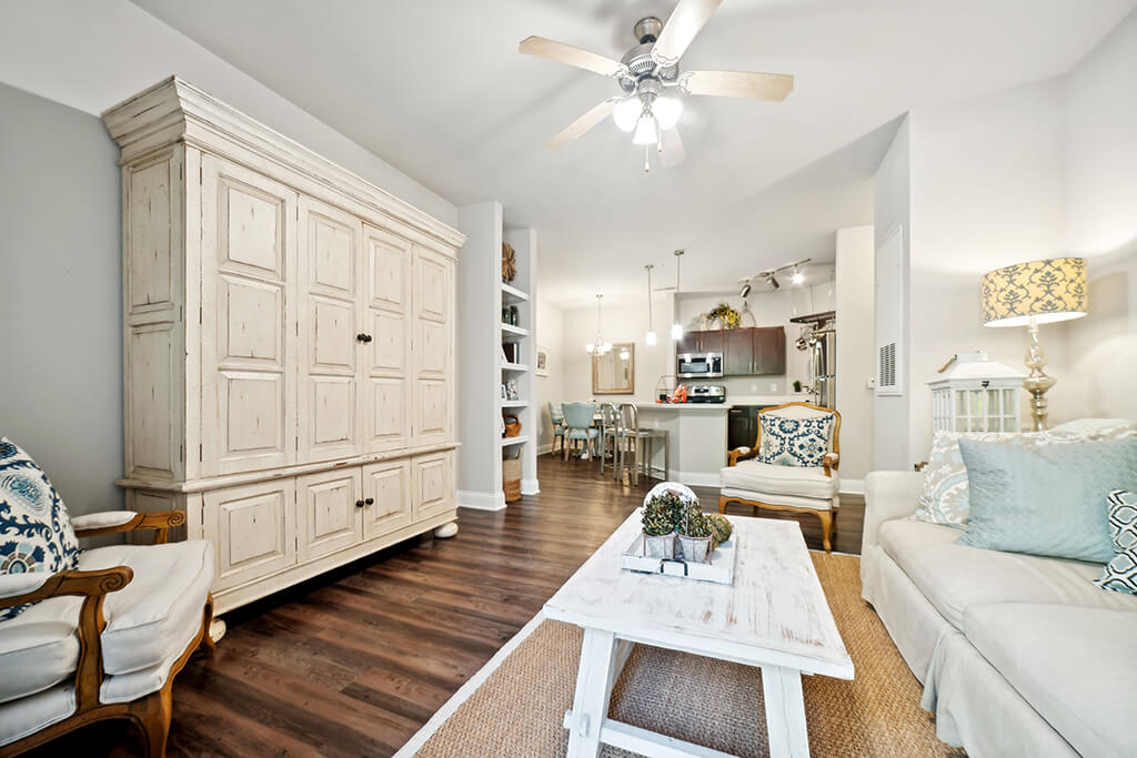 The Apartments at Shade Tree Image 18