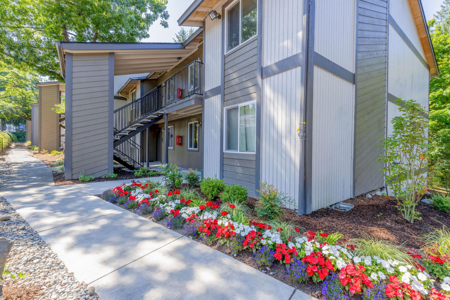 Kent Terrace Apartments Image 2