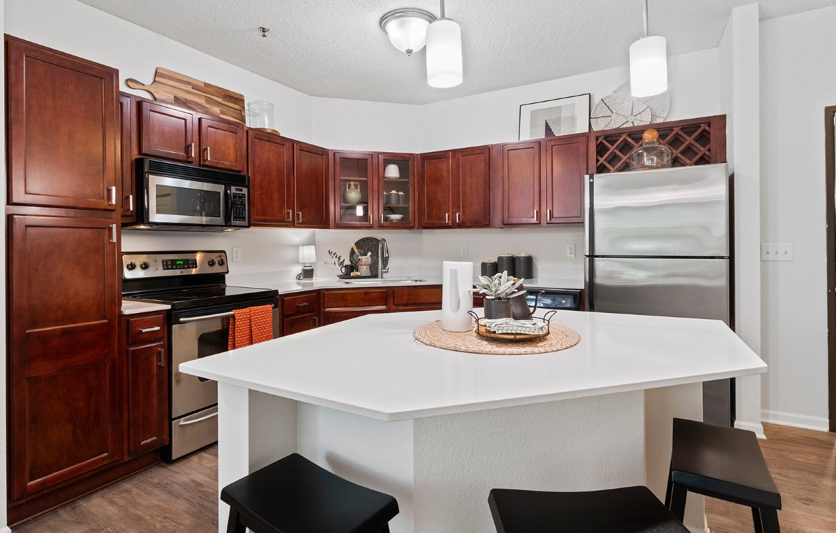 808 Berry Place Image 3