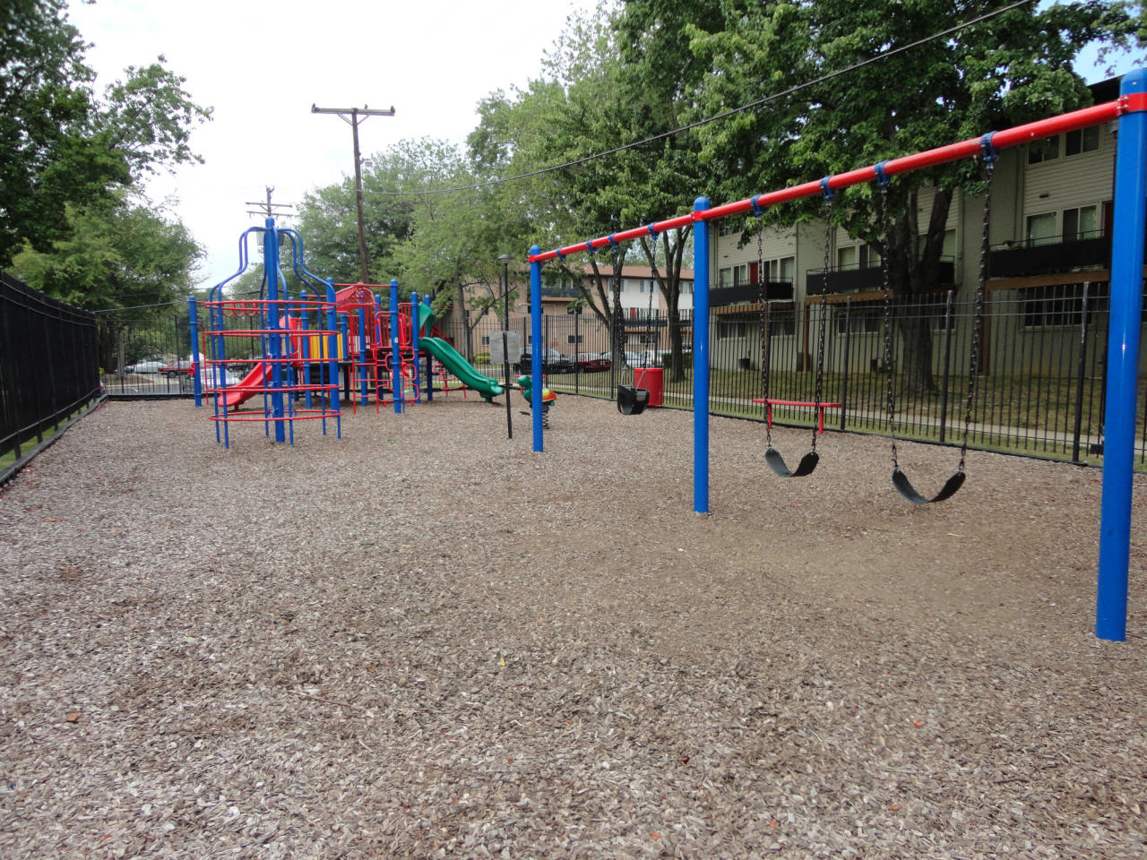 The Courts of Camp Springs Image 16