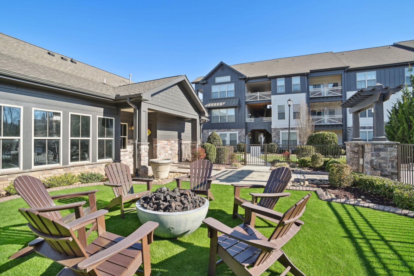 The Apartments at Brayden Image 19