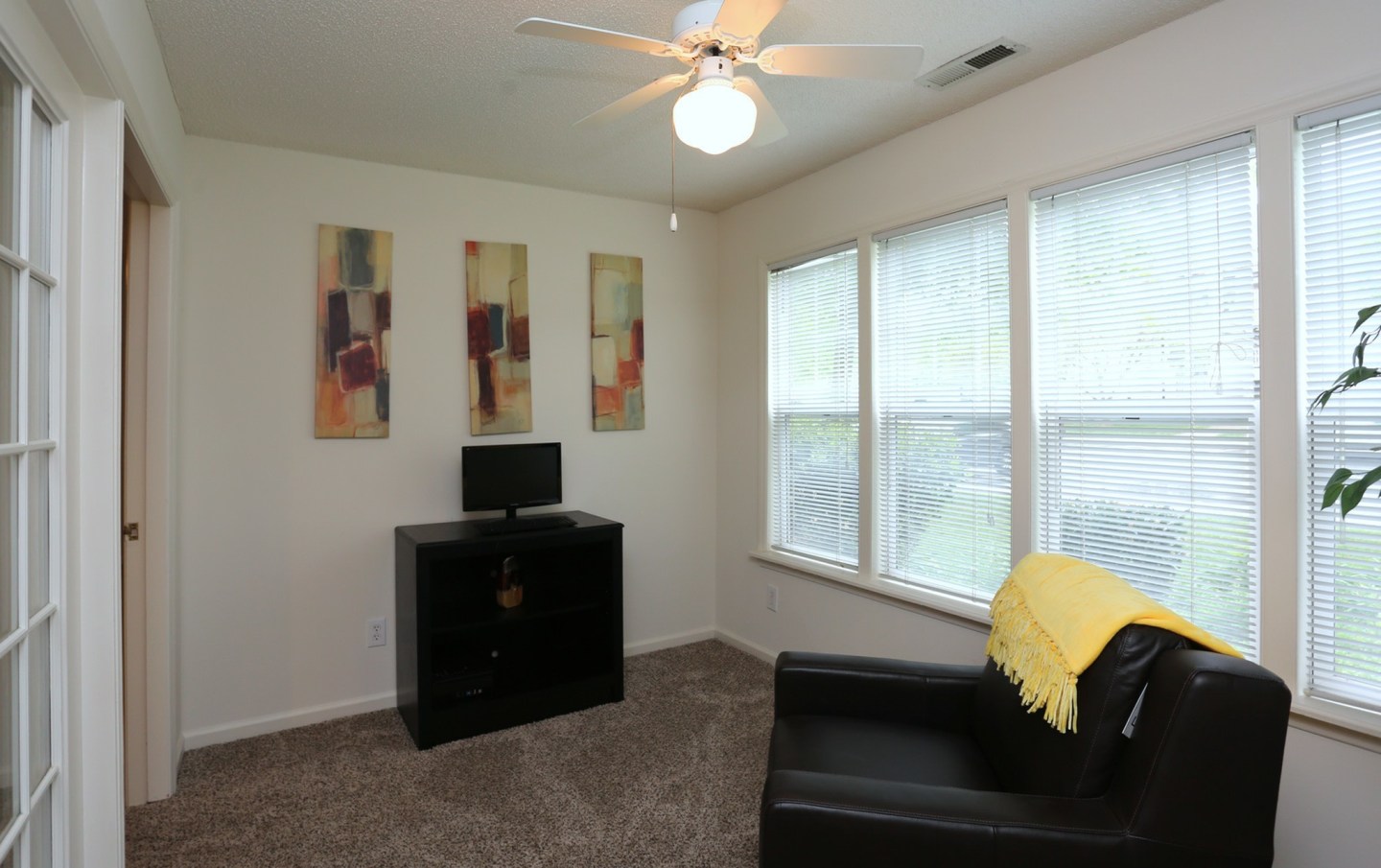 Allerton Place Apartments Image 36