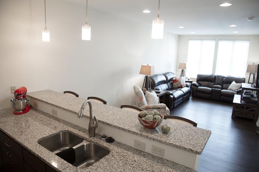 Gramercy Row Image 24