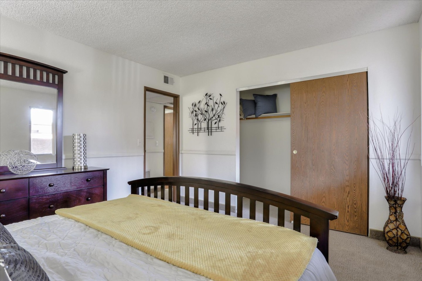 Silverado Village Image 13