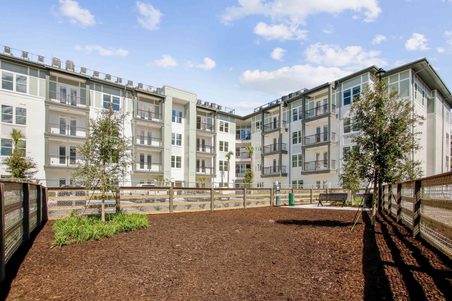 NOVEL Parkway Image 49