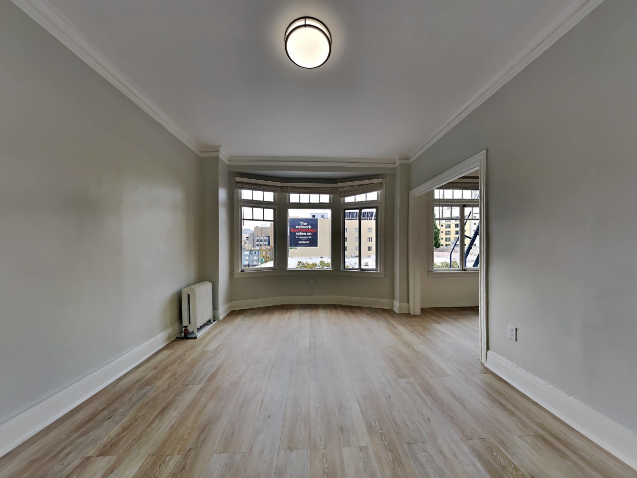 305 Hyde St. Image 6