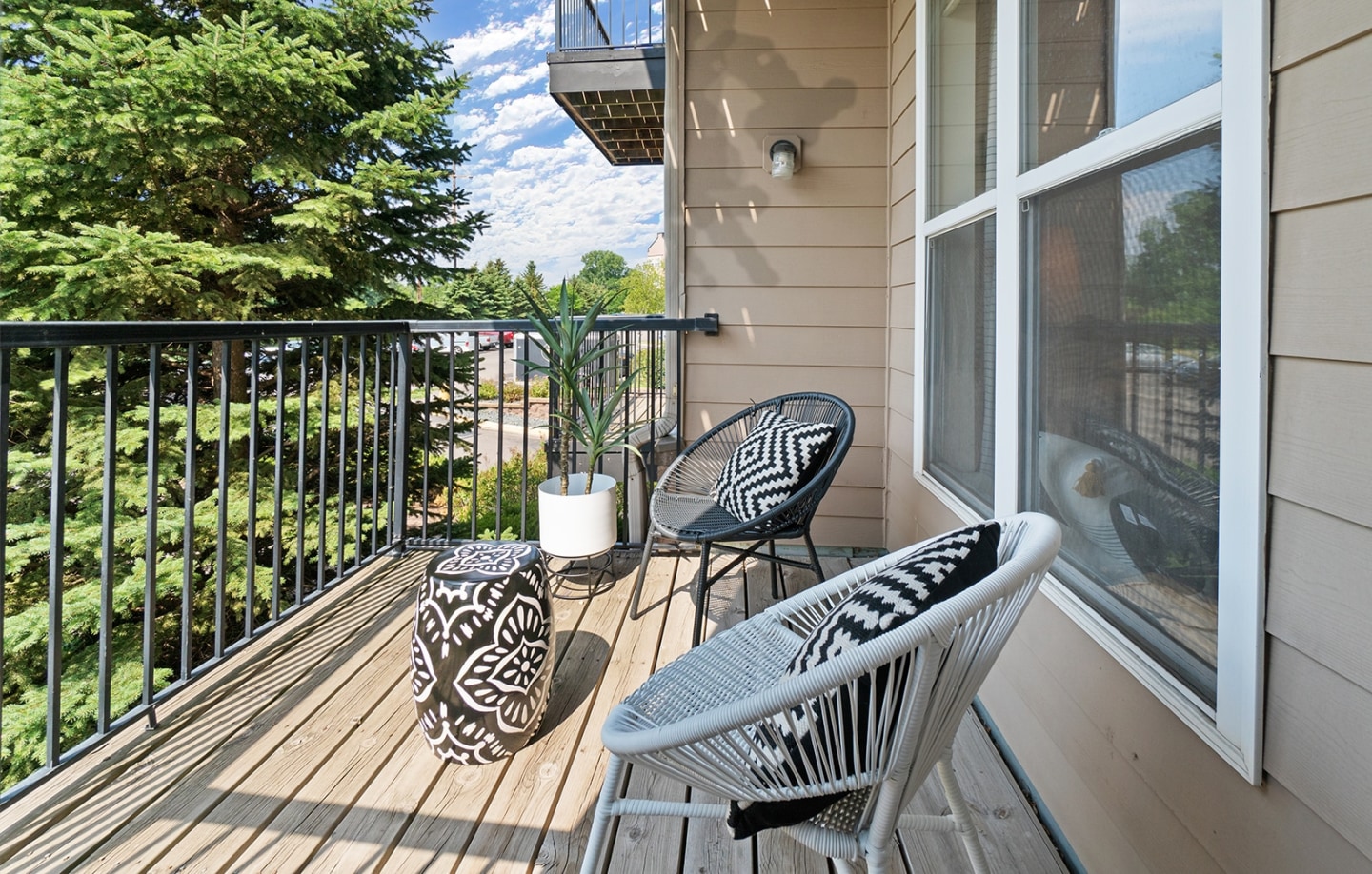The Landings at Silver Lake Village Image 40