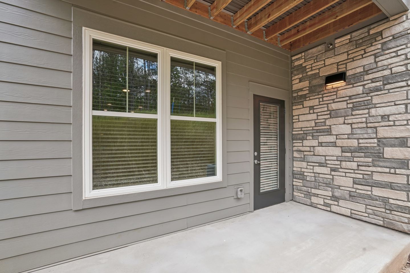 The Pullman Luxury Apartment Homes Image 27