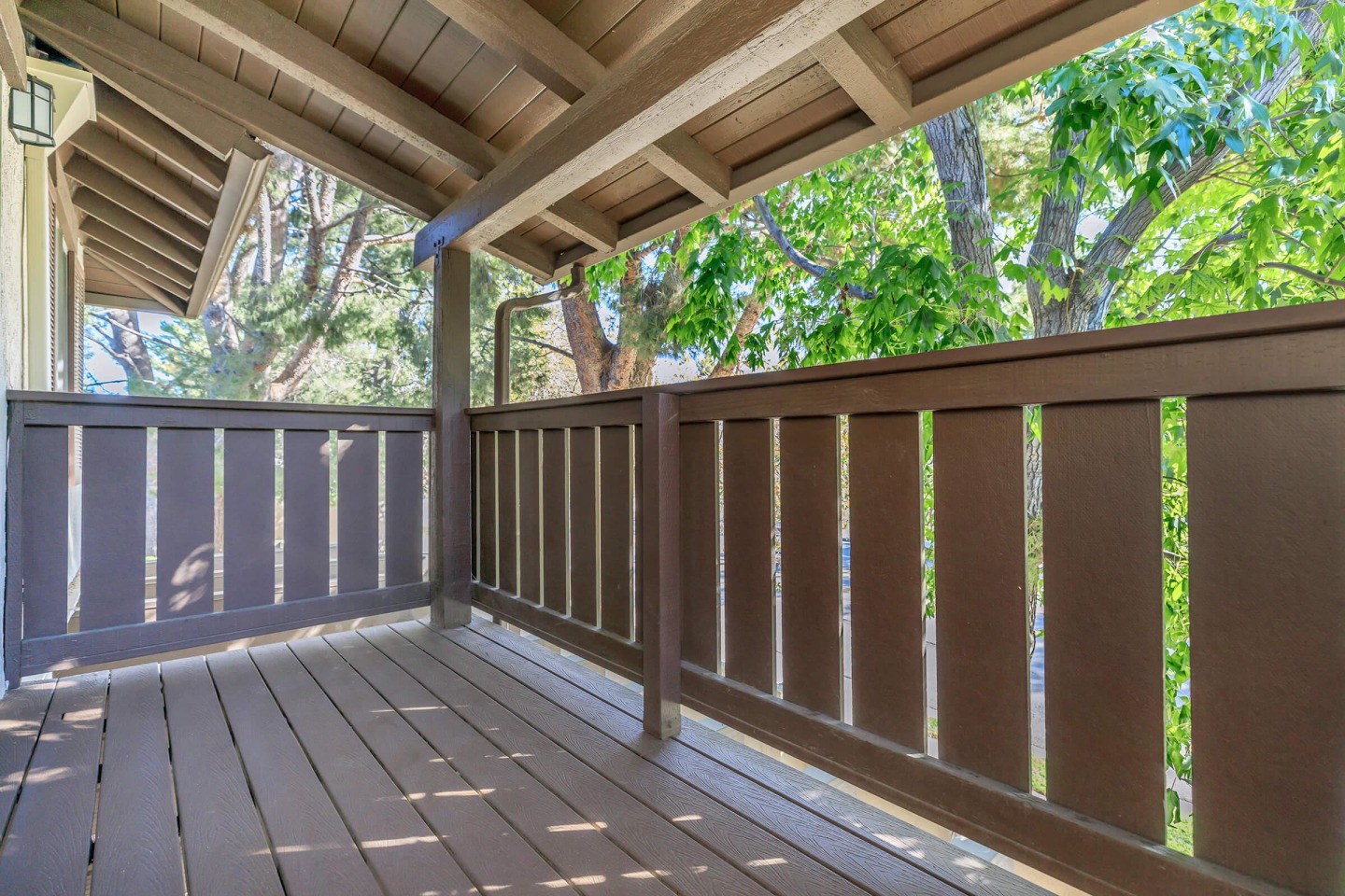 Country Hills Apartment Homes Image 9