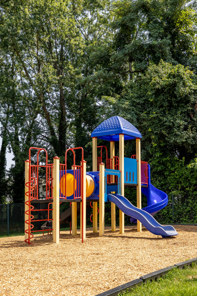 Seven Oaks Townhomes Image 27