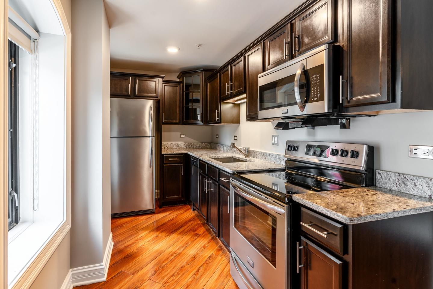 Somerset Place Apartments Image 71
