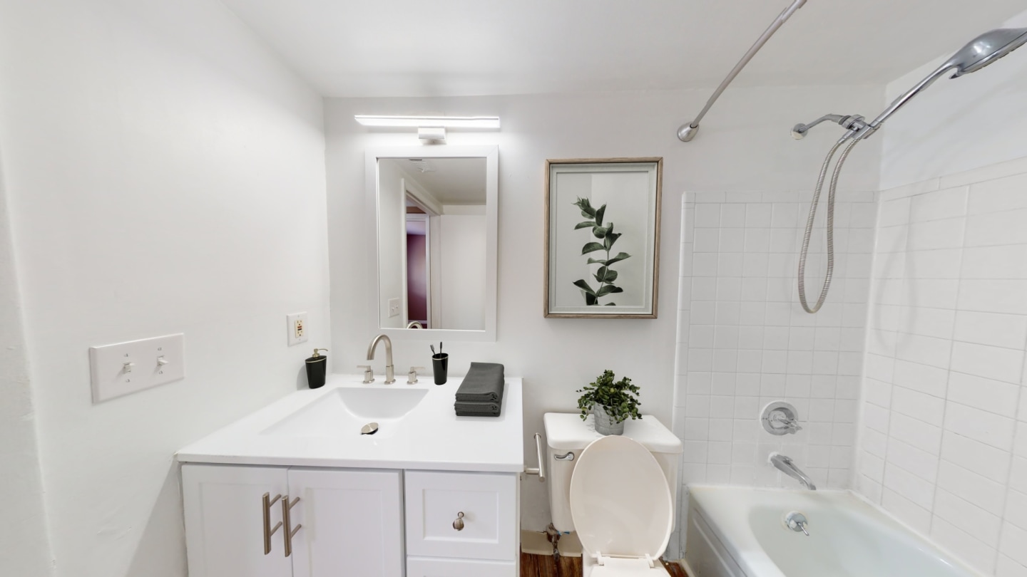 Chimney Hill Apartments Image 23