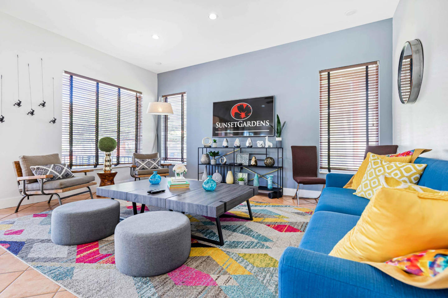 Sunset Gardens Apartments Image 11
